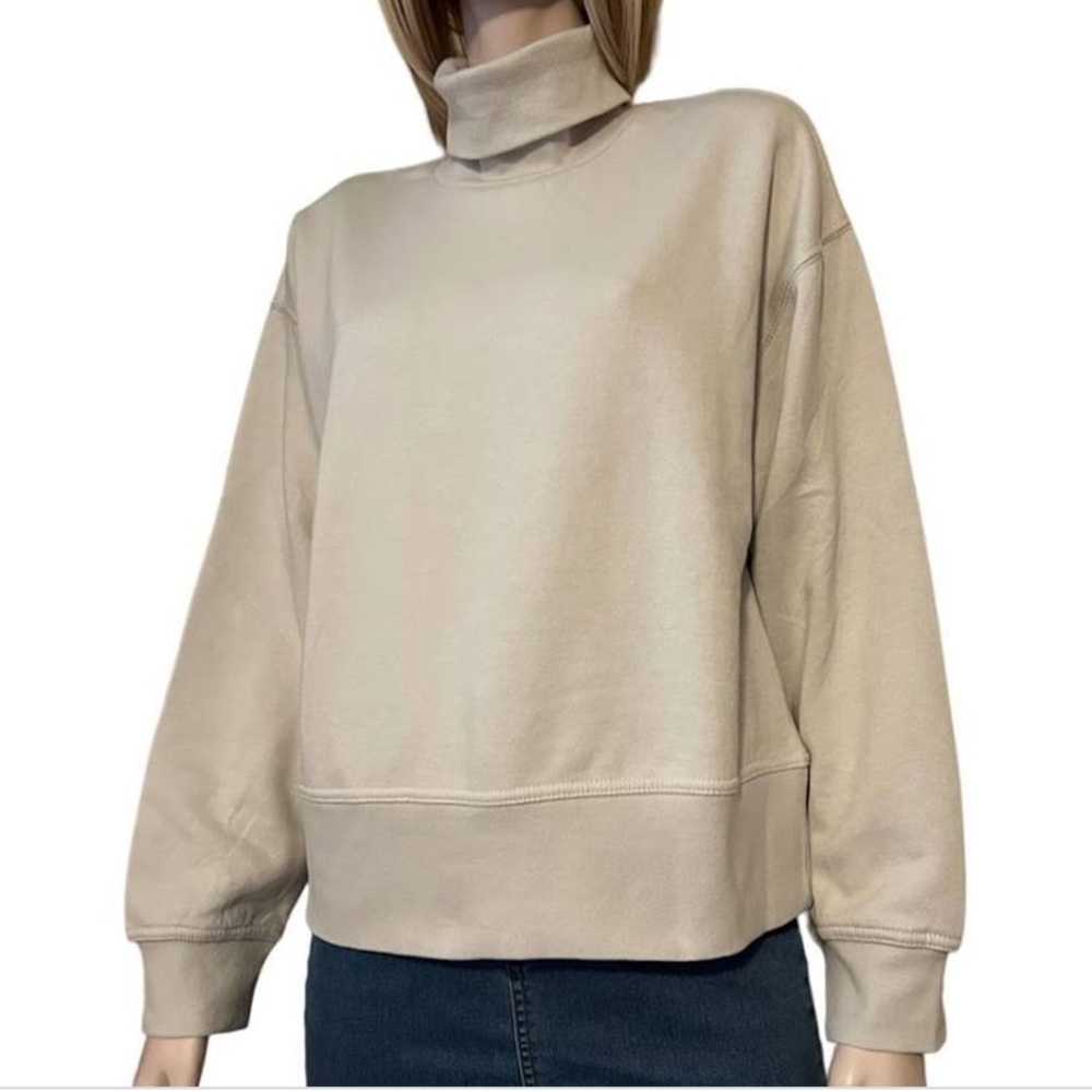 Zara M turtleneck sweatshirt‎ in cream colour